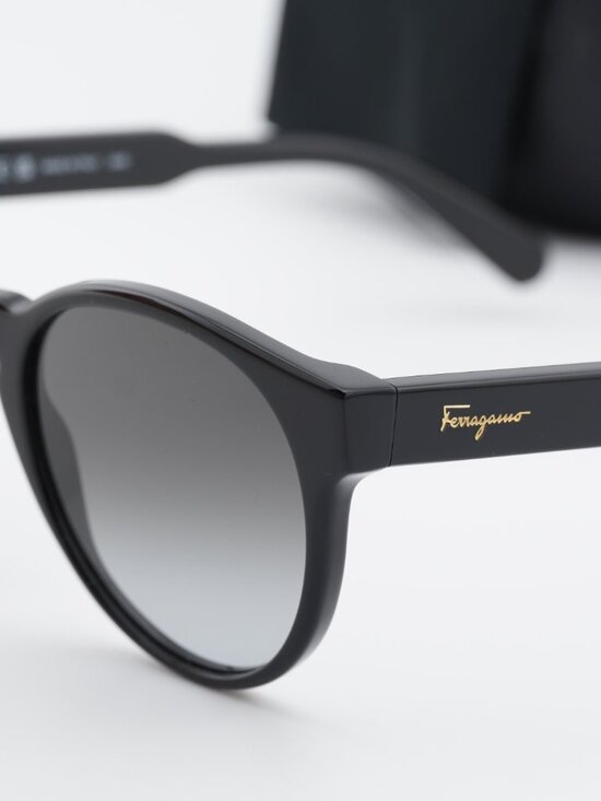 Salvatore Ferragamo SF1068S 001 Round Sunglasses - Black / Grey Gradient main image 5